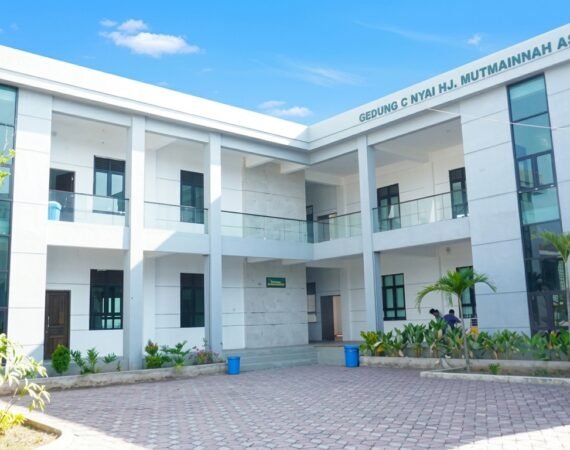 Gedung C Nyai Hj. Mutmainnah Aschal 3-
